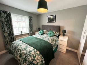 Photo 7- click for photo gallery